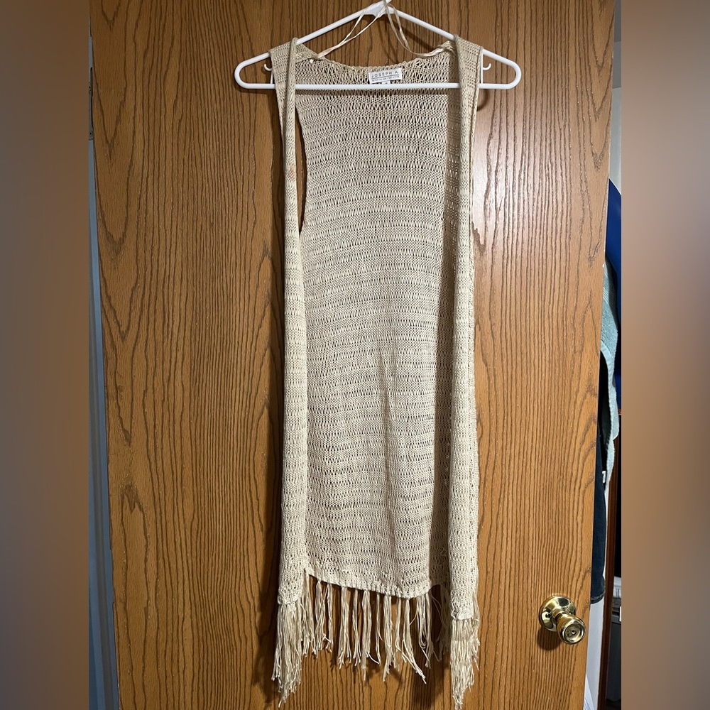Cute top that can be work as a swimsuit cover or great outfit for a concert